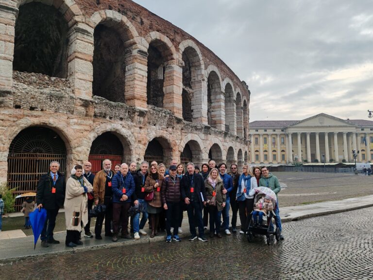 Verona, splendore senza tempo: la Visita Culturale del Triveneto tra storia, leggende e comunità professionale